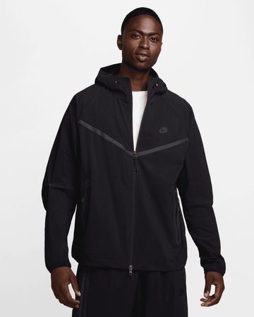 TUTA NIKE TECH